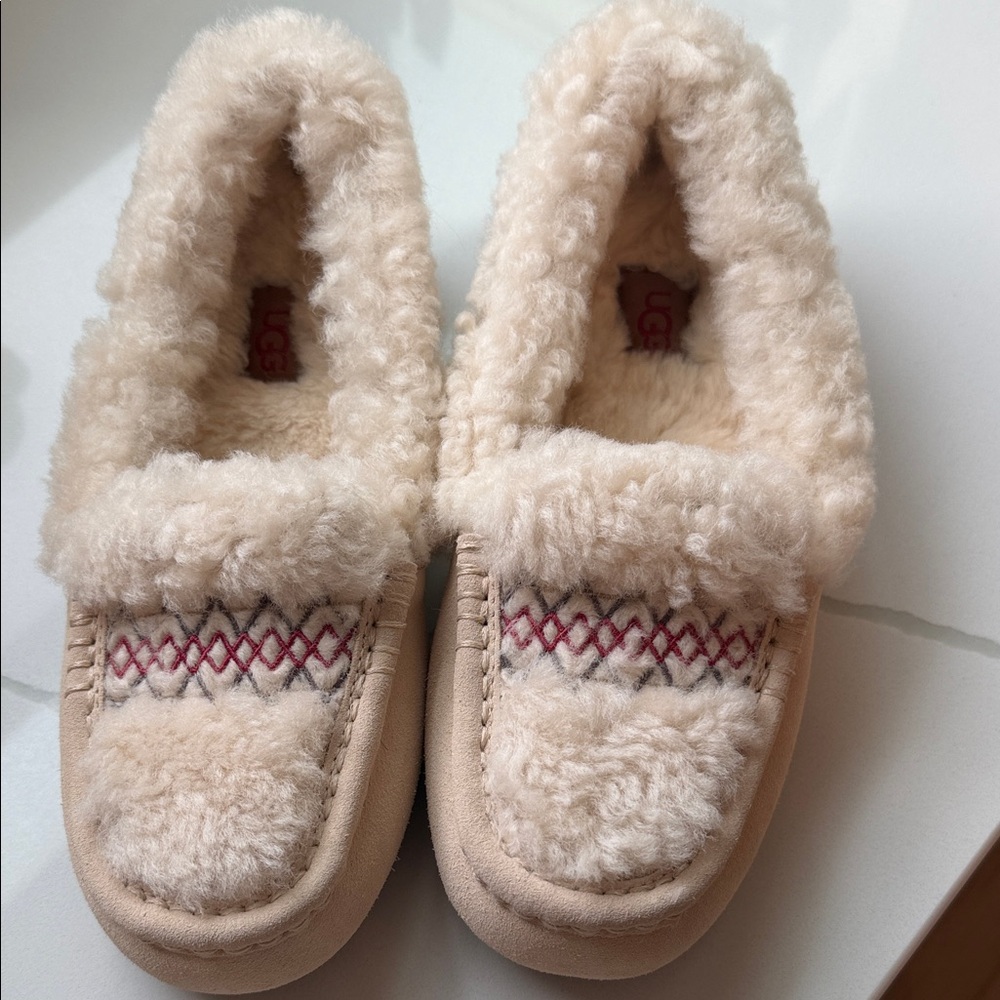 Brand new Ugg Slip Ons - women’s size 7.5